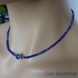Zierliche Lapis Lazuli Kette mit betonter Mitte 