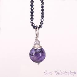 Anhänger/Einhänger aus lila Charoit mit Perle