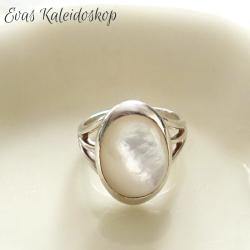 Silber Ring mit weißem Perlmutt