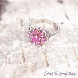 Rubin Ring mit 7 pinkfarbenen Rubinen